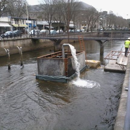 Mise en place des piles à l'aide de batardeau